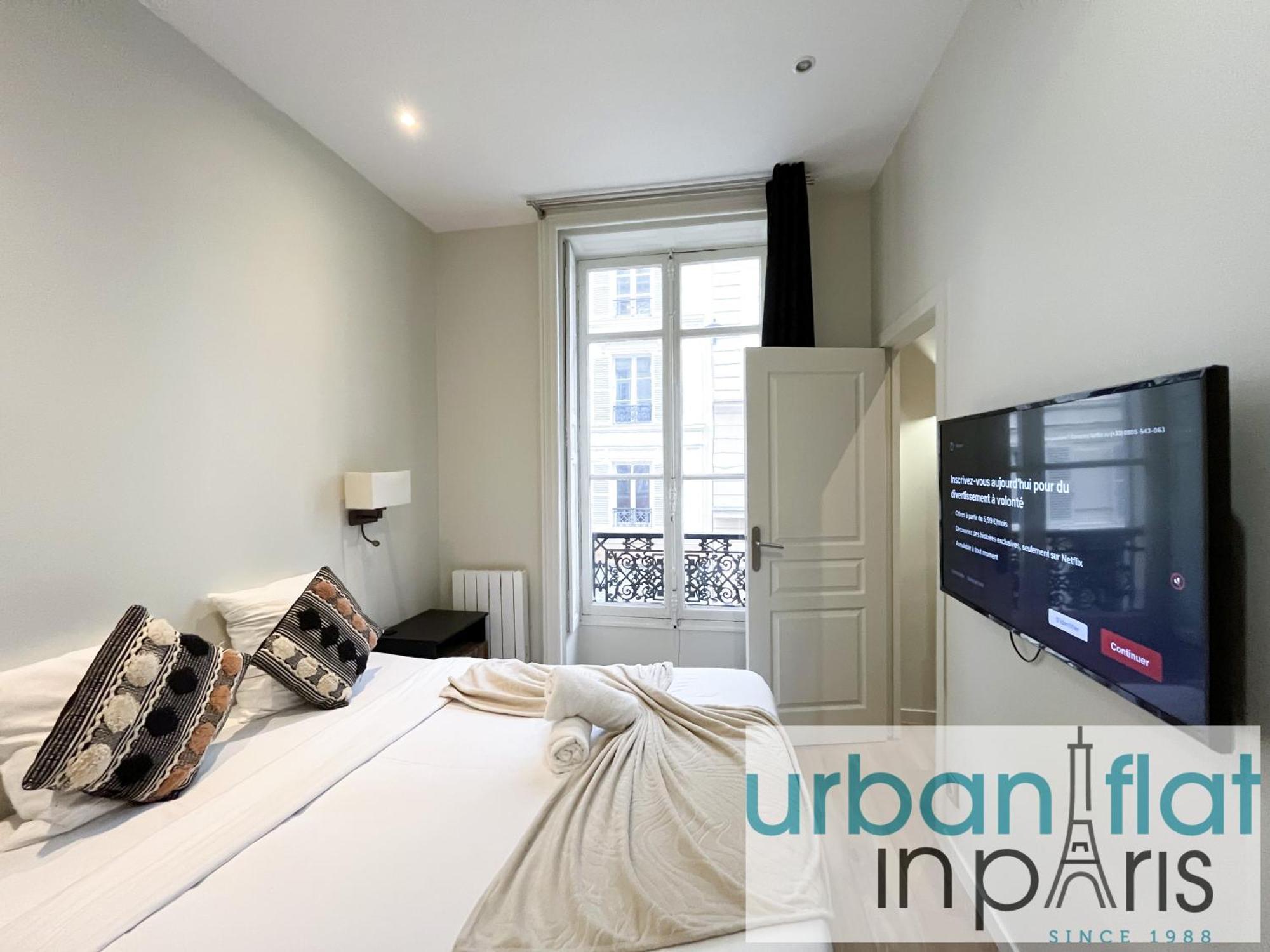 64-Luxury Flat Champs Elysees Paris Exterior photo